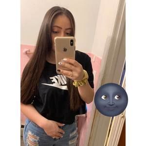 Meet your Posher, Kimberly saideth